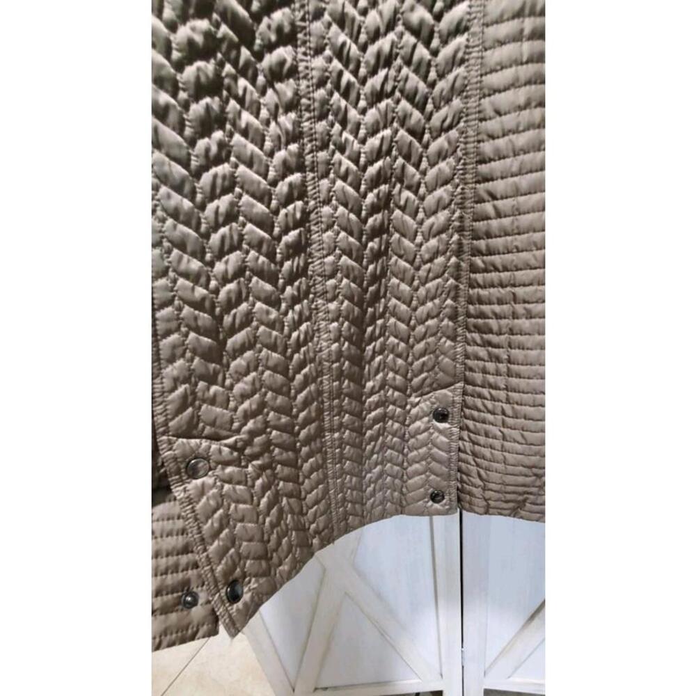 Dawn Levy Quilted Taupe Utility Jacket - Picture 7 of 9